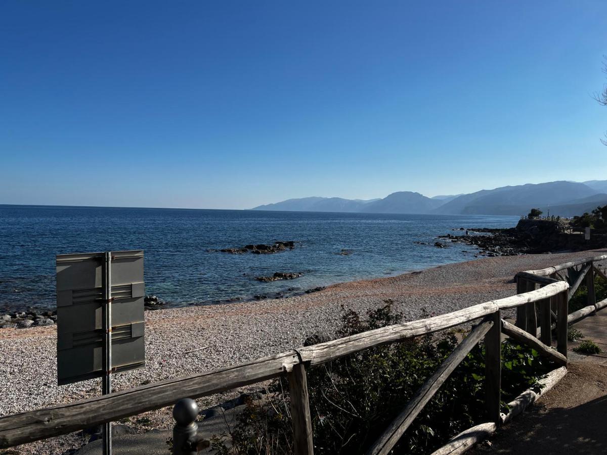 Fronte Mare Leilighet Cala Gonone Eksteriør bilde